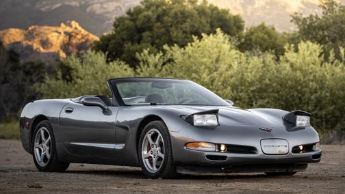 2004 Chevrolet Corvette Base